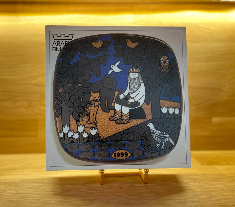 Arabia Kalevala Year Plate 1999 box